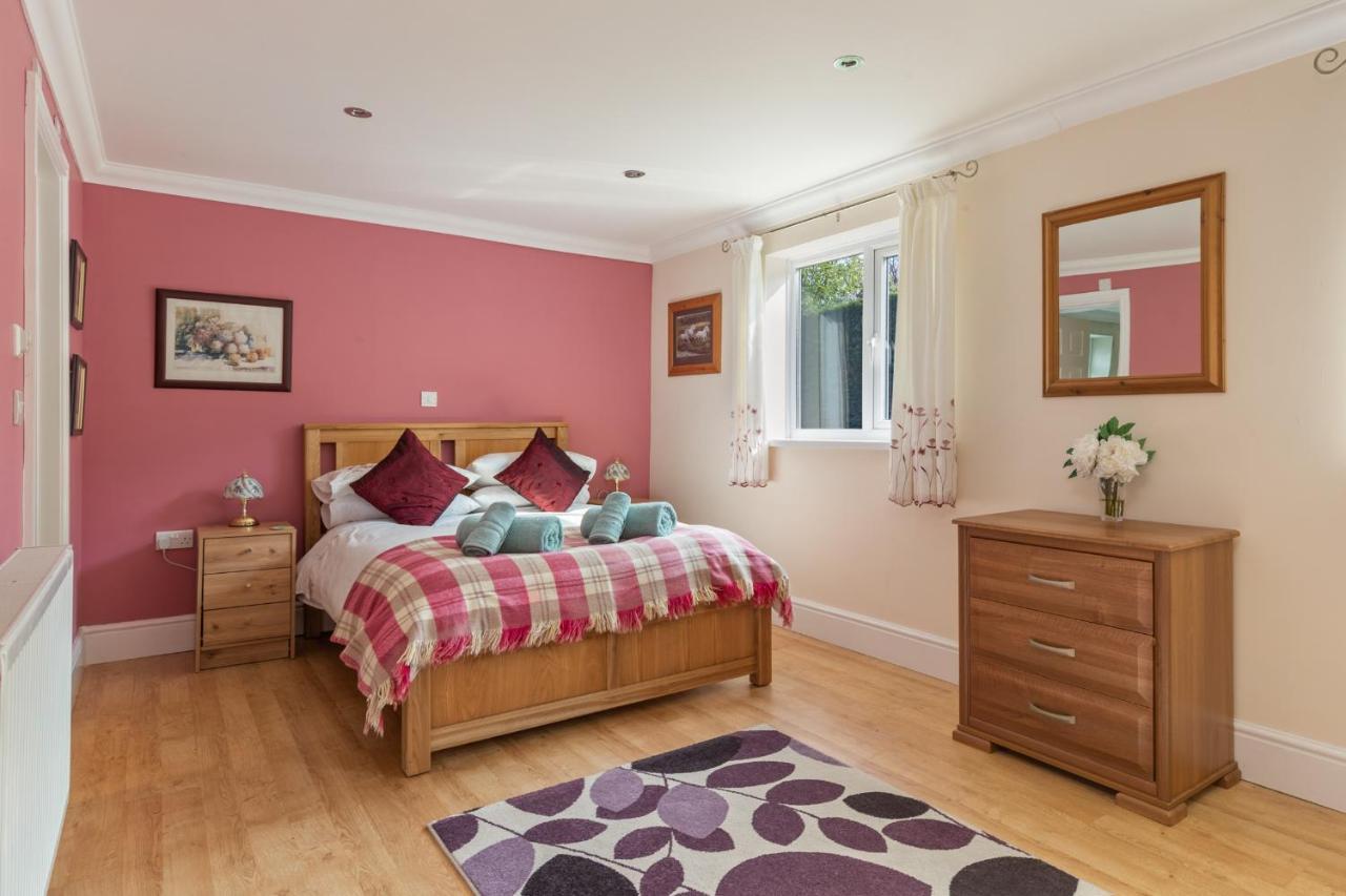 Sunningdale - Beach Side Cottage, Sea Views, Parking Saundersfoot Eksteriør bilde