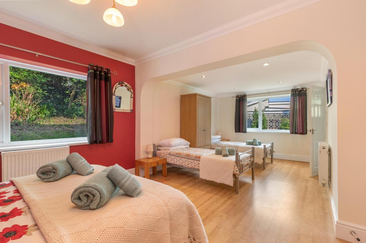 Sunningdale - Beach Side Cottage, Sea Views, Parking Saundersfoot Eksteriør bilde